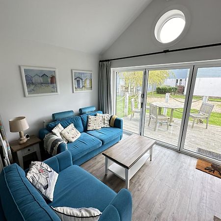 Azure Beach House Filey Esterno foto